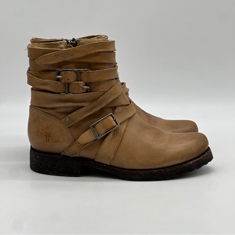 Frye Veronica Strappy Belted Boots. Size 7.5